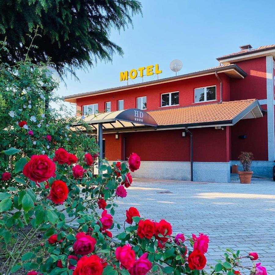 Hotel Daniel Basiano Exterior foto
